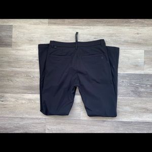 Lululemon Commission Pants - Black - Size 33 Tall